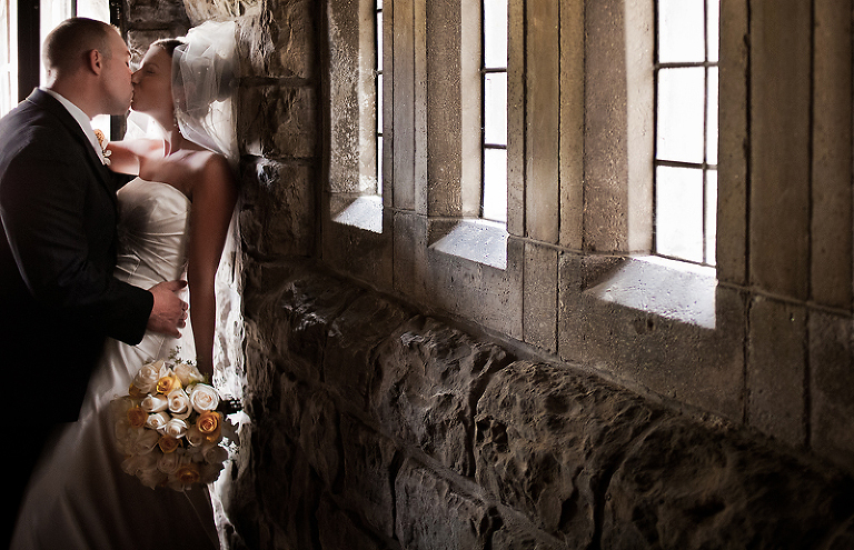 Leah & Matt's Real Love Story : Geneva, NY Wedding Photographer